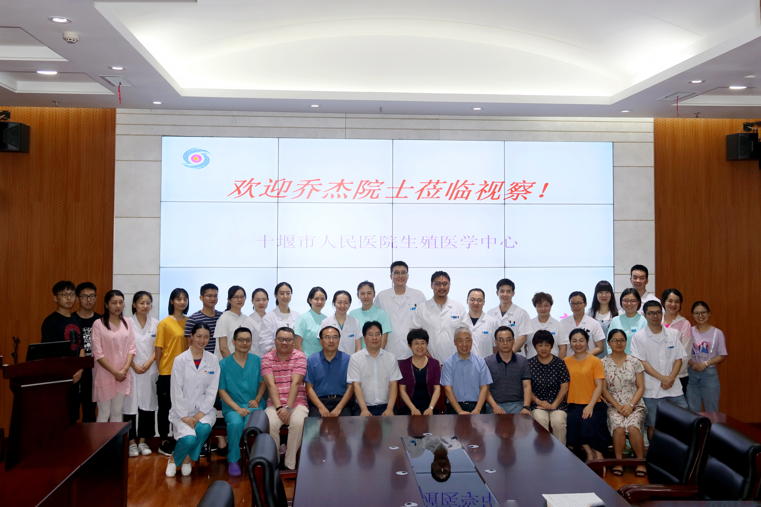 三代试管要多少钱3包胎,活出女人羡慕的